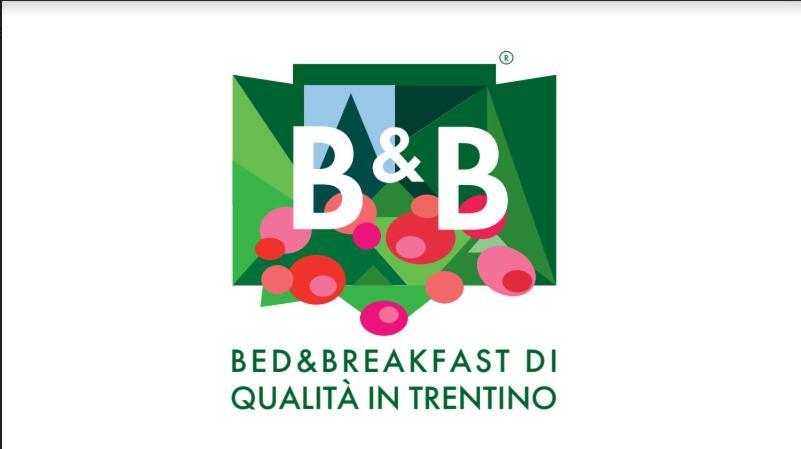 B&B Haus Senter Trambileno Luaran gambar